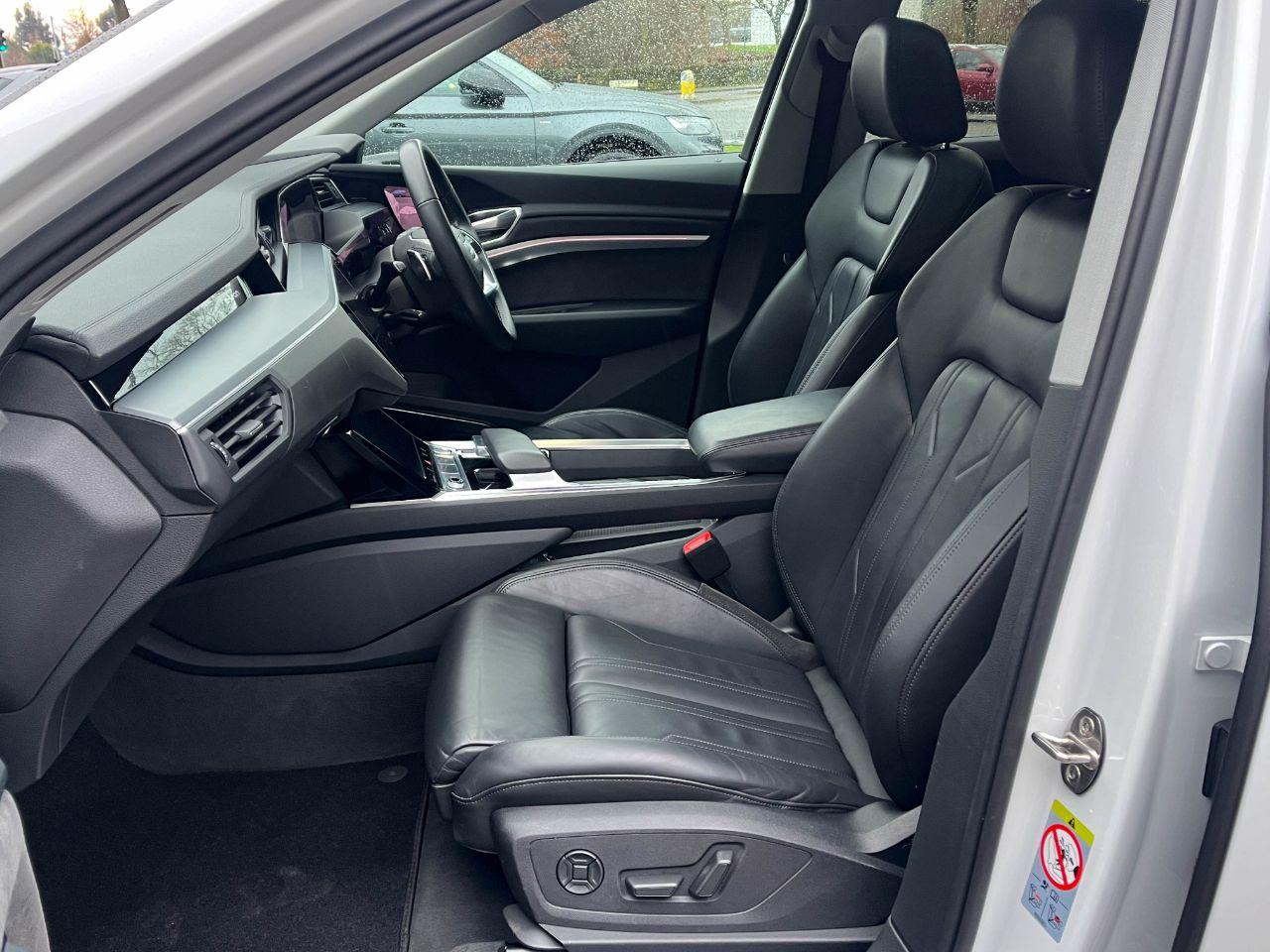 Audi E-tron 0.0 55 Launch Edition quattro SUV 95kWh Auto Estate Electric Glacier White Metallic