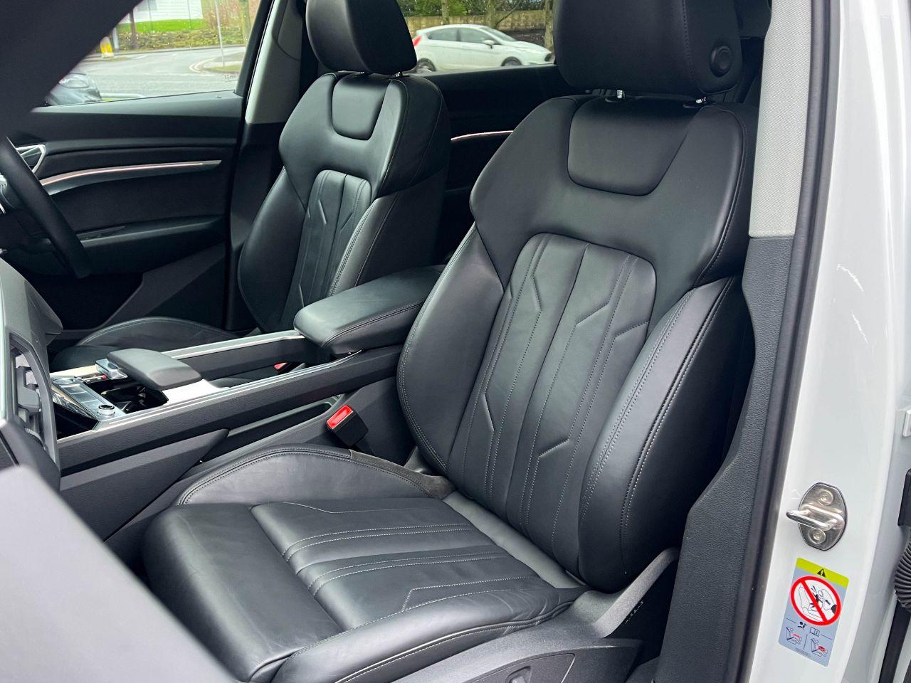 Audi E-tron 0.0 55 Launch Edition quattro SUV 95kWh Auto Estate Electric Glacier White Metallic