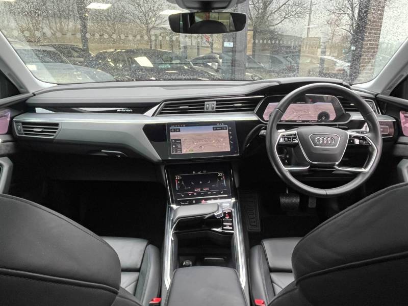 Audi E Tron   Registered:2020(20)