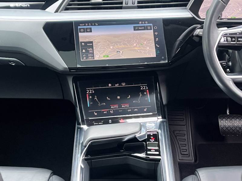 Audi E Tron   Registered:2020(20)