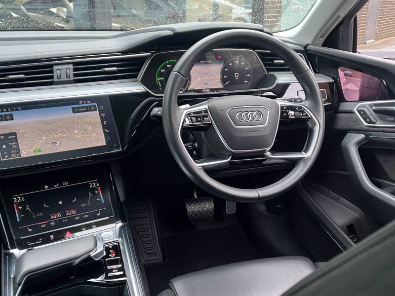 Audi E Tron   Registered:2020(20)