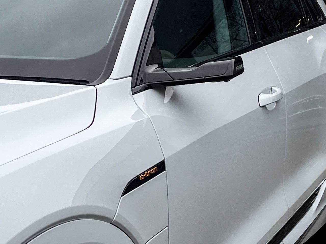Audi E-tron 0.0 55 Launch Edition quattro SUV 95kWh Auto Estate Electric Glacier White Metallic