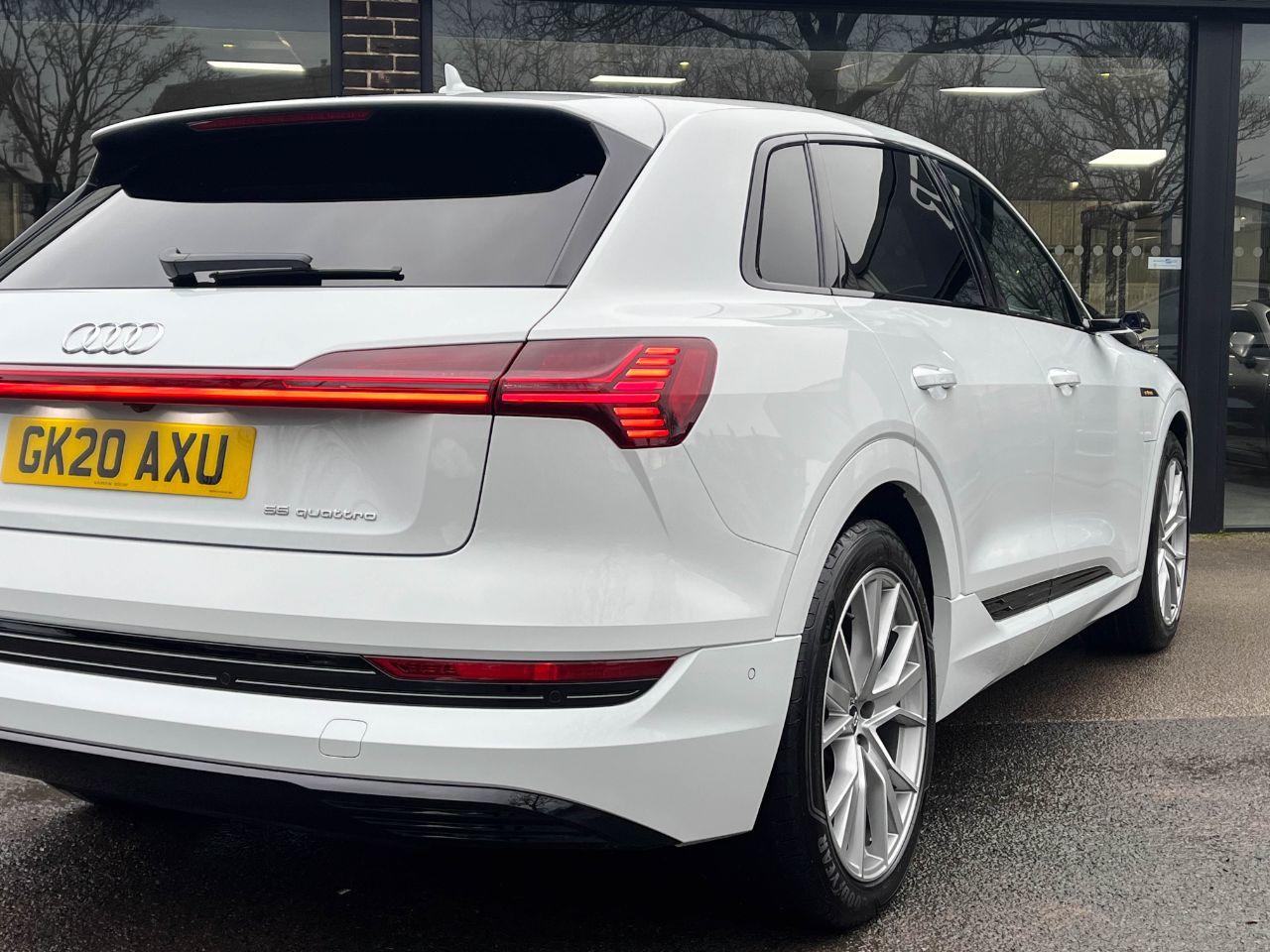 Audi E-tron 0.0 55 Launch Edition quattro SUV 95kWh Auto Estate Electric Glacier White Metallic