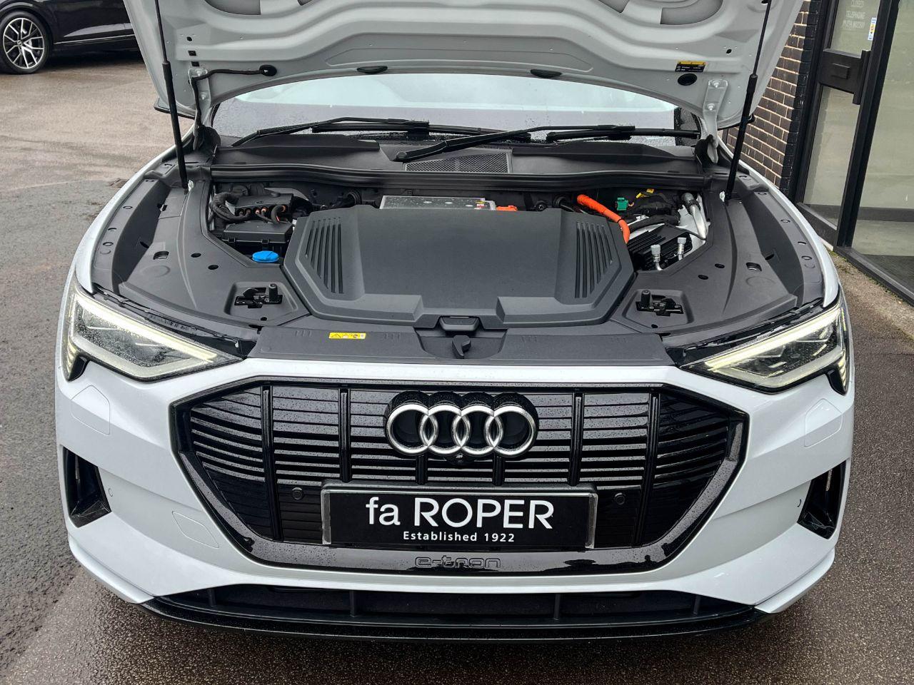 Audi E-tron 0.0 55 Launch Edition quattro SUV 95kWh Auto Estate Electric Glacier White Metallic