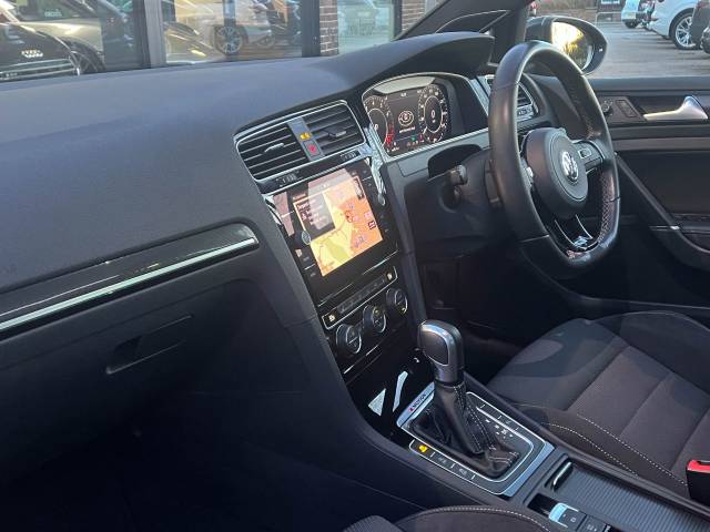 2020 Volkswagen Golf Estate 2.0 TSI R 4MOTION DSG Auto 300ps