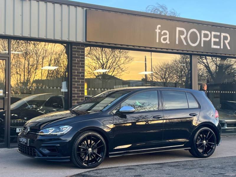 Volkswagen Golf   Registered:2020(70)