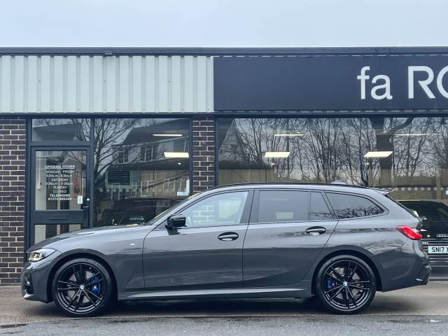 2021 BMW 3 Series 2.0 320d MHT xDrive M Sport Pro Edition Touring Auto
