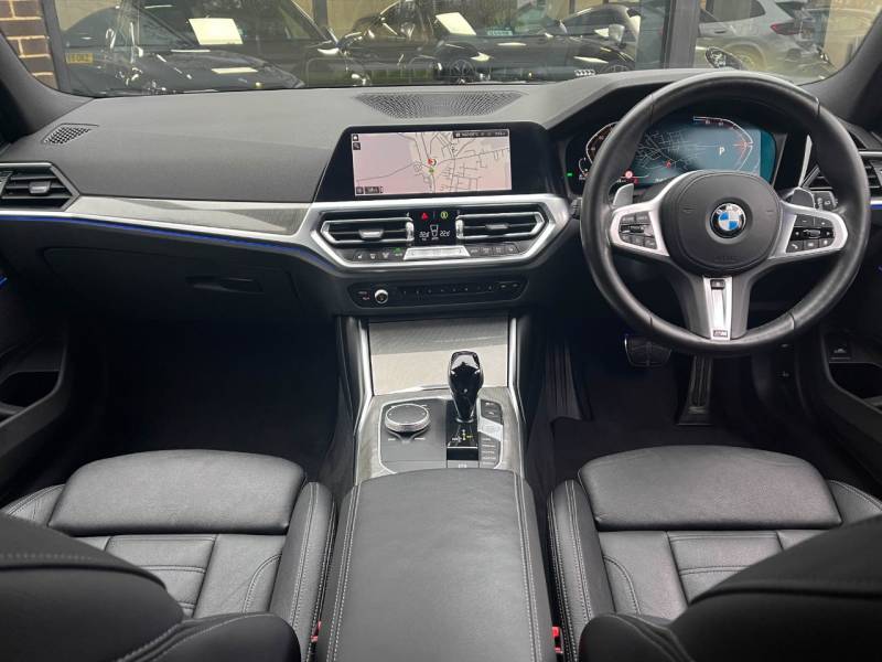 BMW 3 Series   Registered:2021(71)