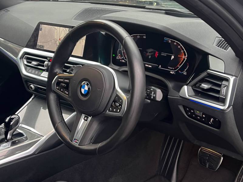 BMW 3 Series   Registered:2021(71)