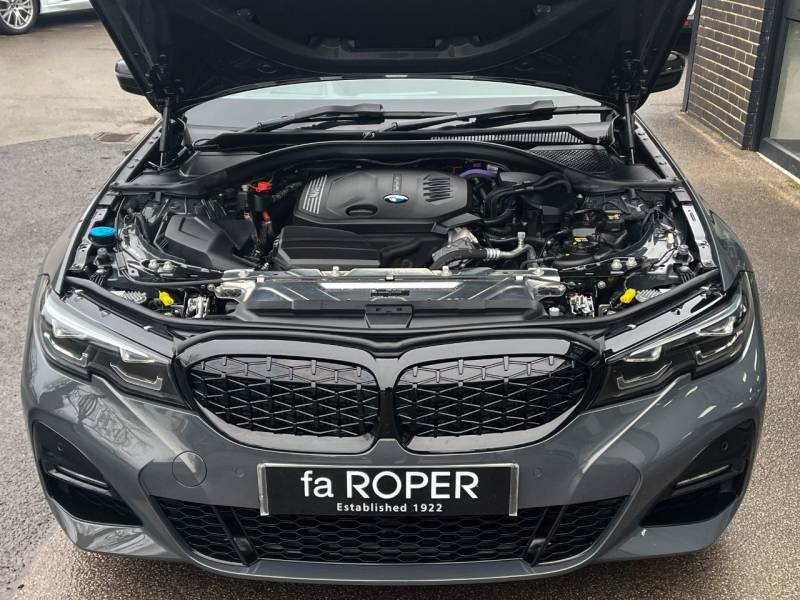 BMW 3 Series   Registered:2021(71)