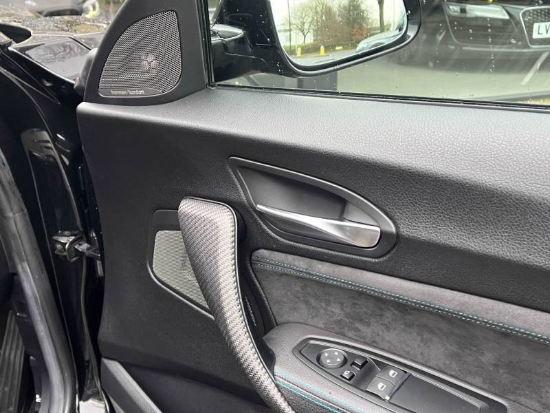 BMW M2   Registered:2020(70)