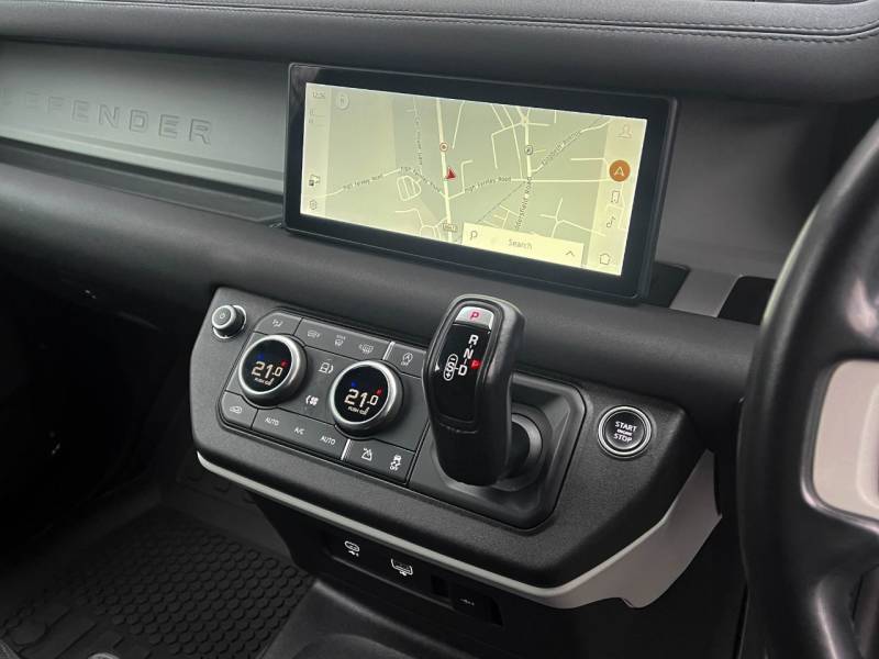 Land Rover Defender 90   Registered:2021(21)