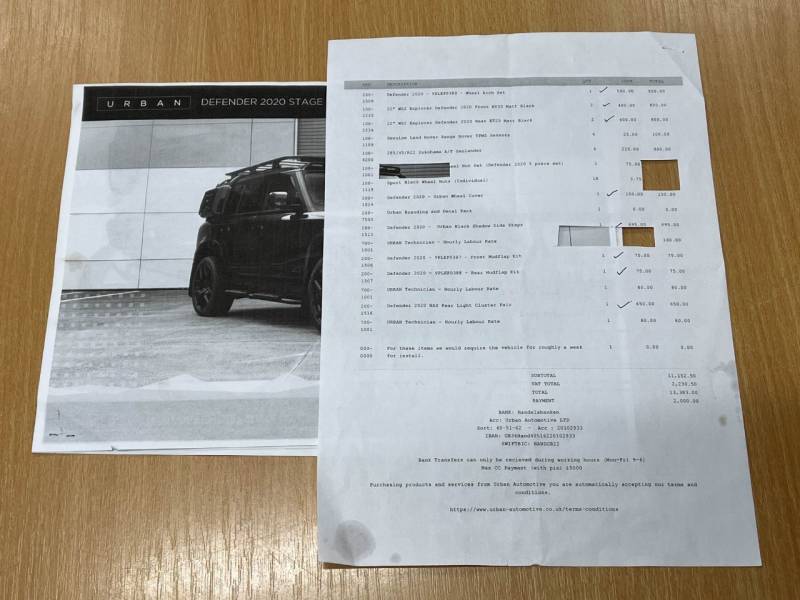 Land Rover Defender 90   Registered:2021(21)