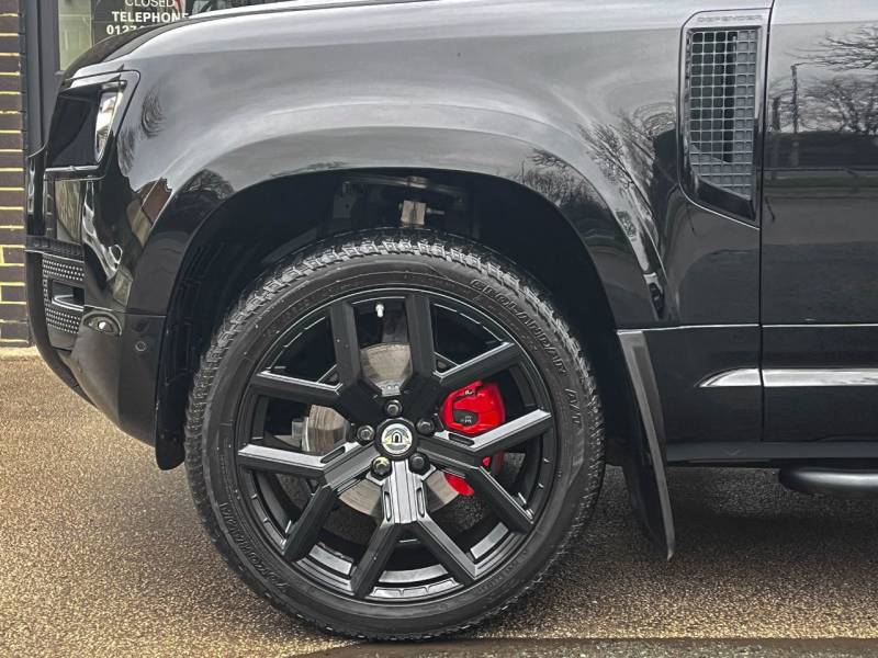 Land Rover Defender 90   Registered:2021(21)