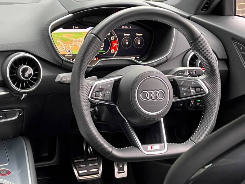 Audi TTS Coupe   Registered:2022(72)
