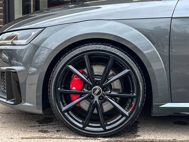 Audi TTS Coupe   Registered:2022(72)