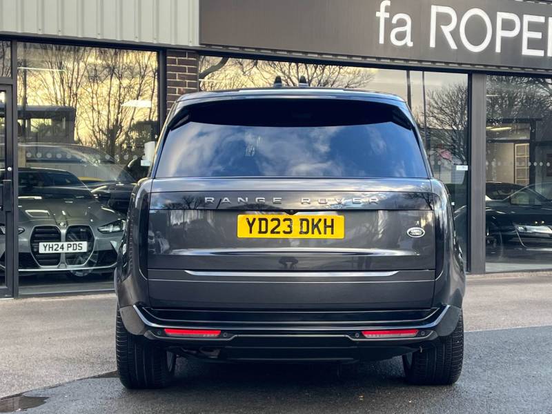 Land Rover Range Rover   Registered:2023(23)
