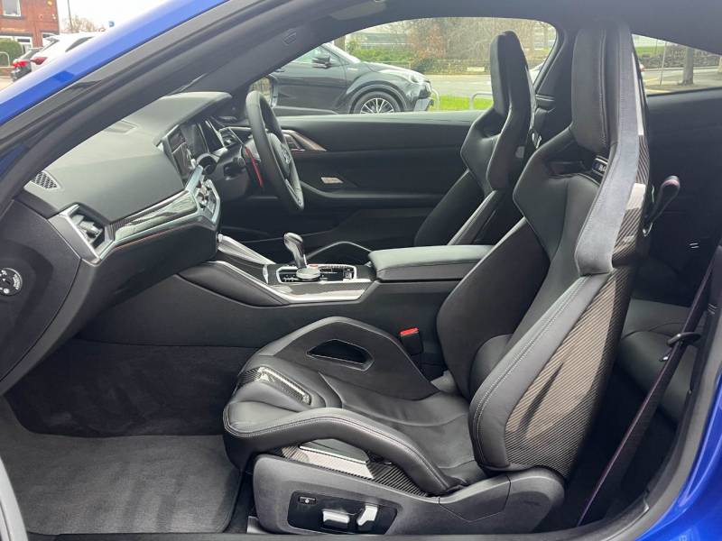 BMW M4   Registered:2021(21)