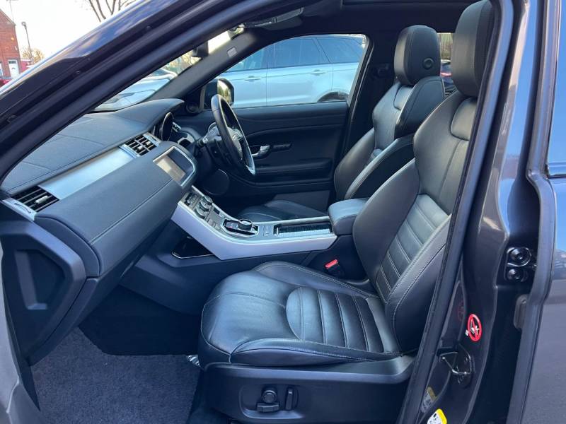 Land Rover Range Rover Evoque   Registered:2017(17)