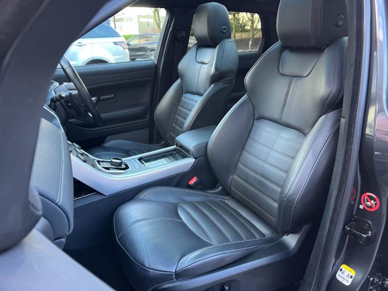 Land Rover Range Rover Evoque   Registered:2017(17)