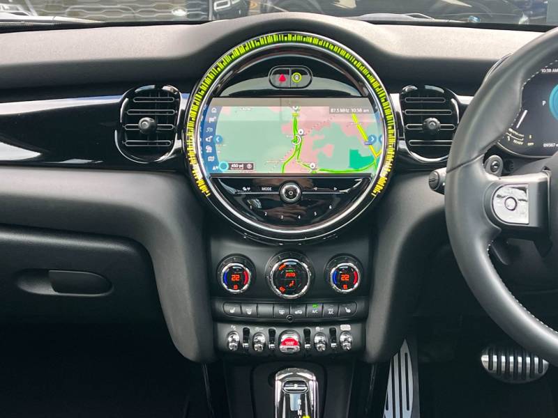 MINI Hatch   Registered:2023(73)