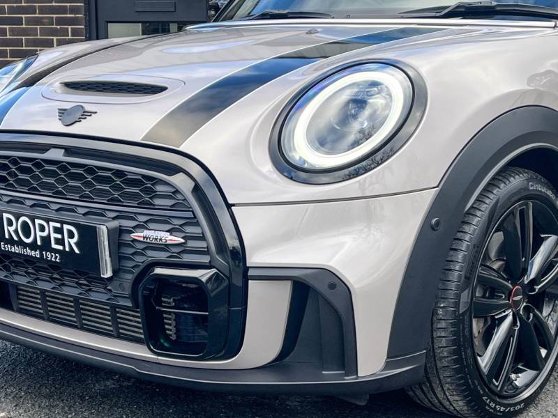 MINI Hatch   Registered:2023(73)
