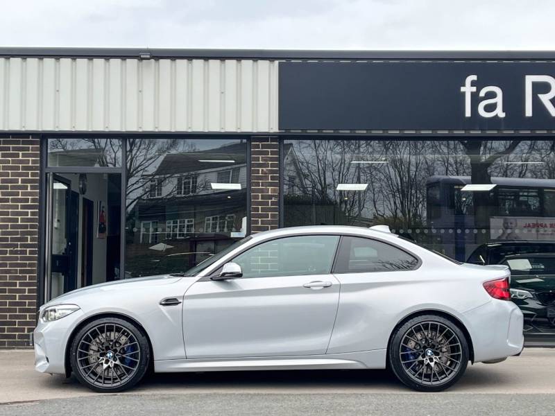 BMW M2   Registered:2020(70)