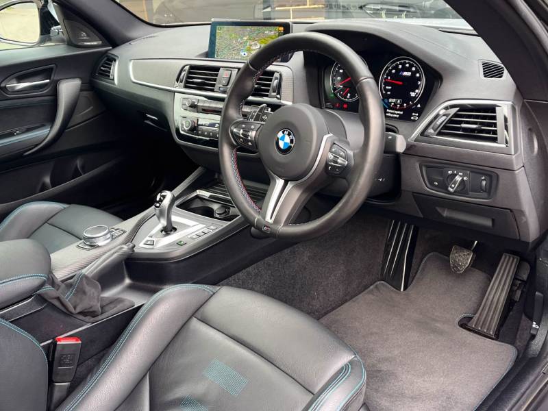 BMW M2   Registered:2020(70)