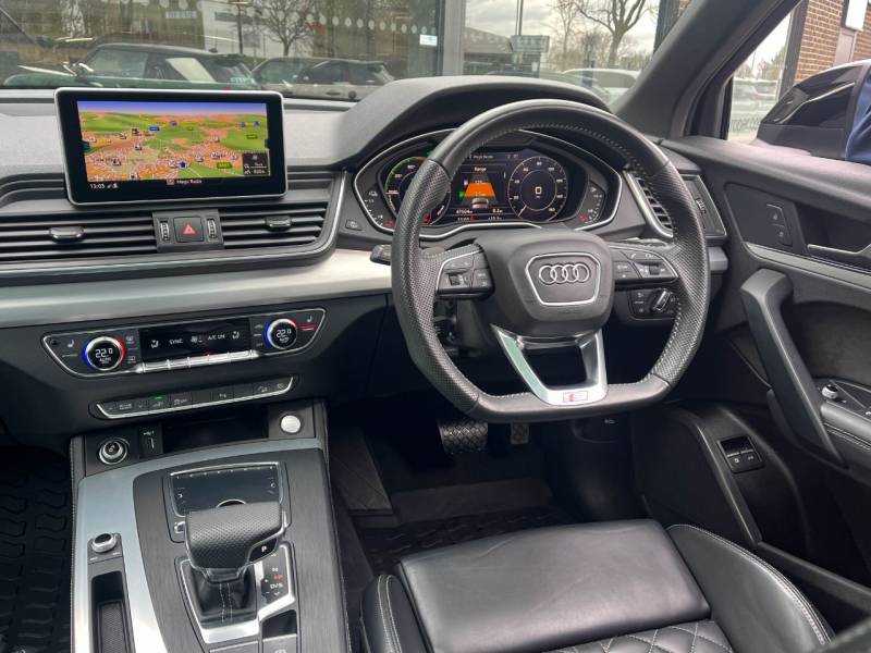 Audi Q5   Registered:2020(69)