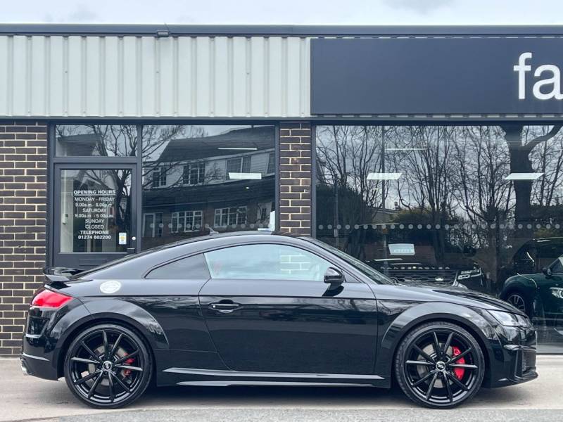 Audi TTS Coupe   Registered:2022(72)