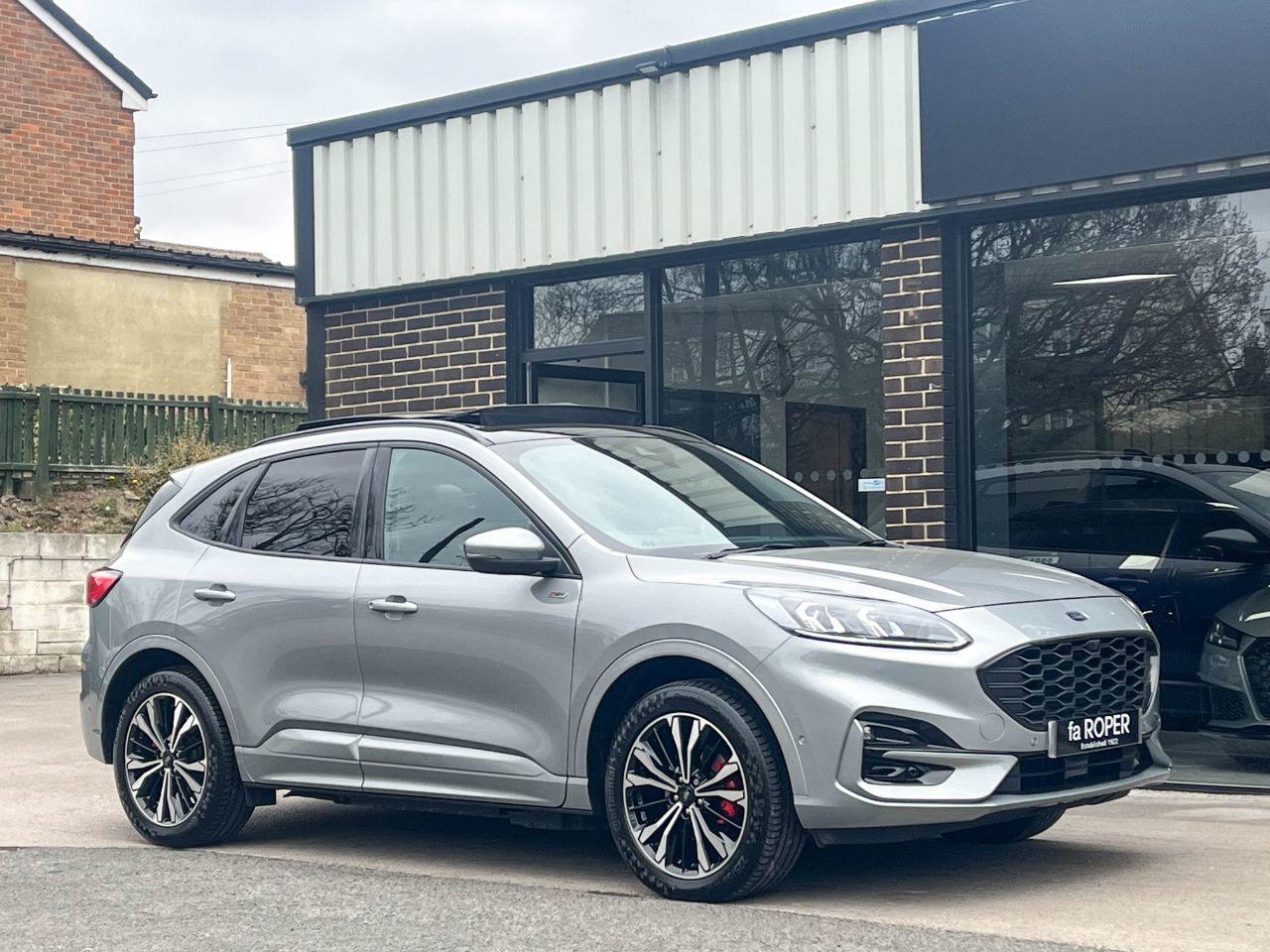 Ford Kuga 2.5 EcoBoost PHEV 14.4kWh ST Line X Auto 225ps Hatchback Petrol / Electric Hybrid Solar Silver Metallic