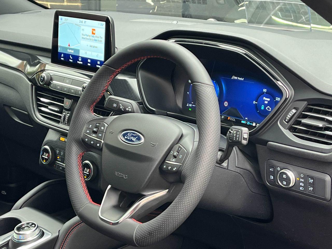 Ford Kuga 2.5 EcoBoost PHEV 14.4kWh ST Line X Auto 225ps Hatchback Petrol / Electric Hybrid Solar Silver Metallic