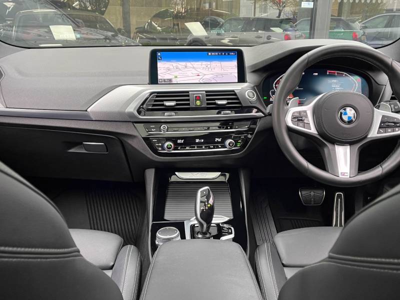 BMW X3   Registered:2021(21)