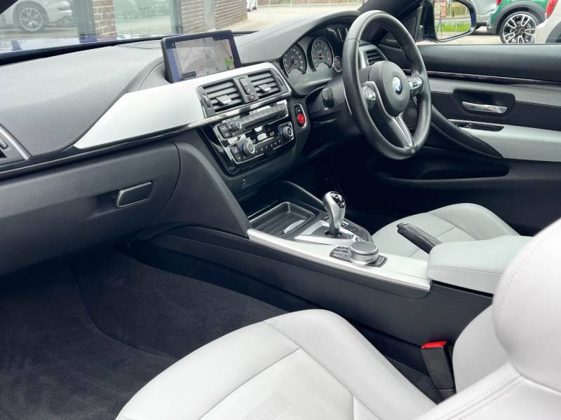 BMW M4   Registered:2020(20)