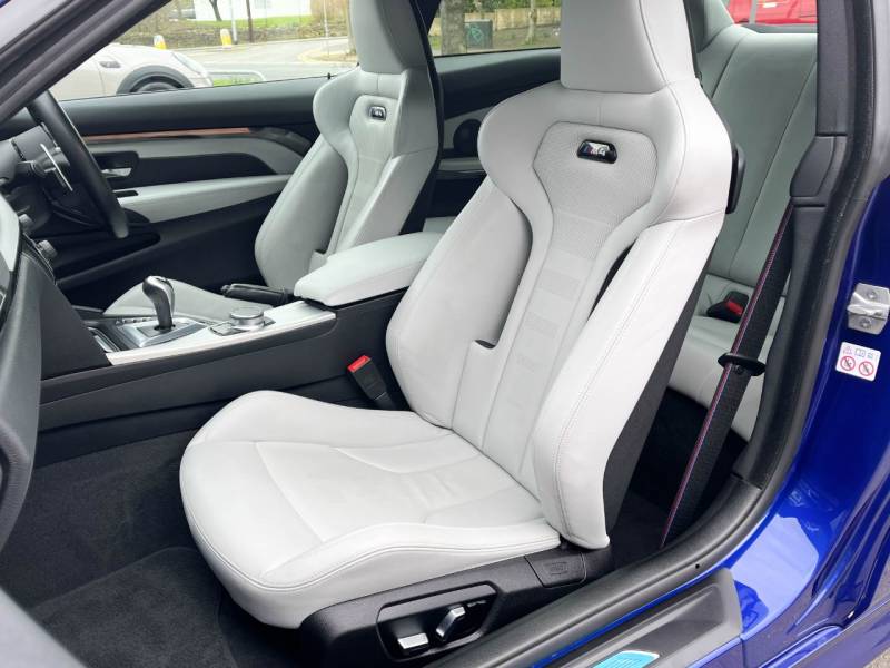 BMW M4   Registered:2020(20)