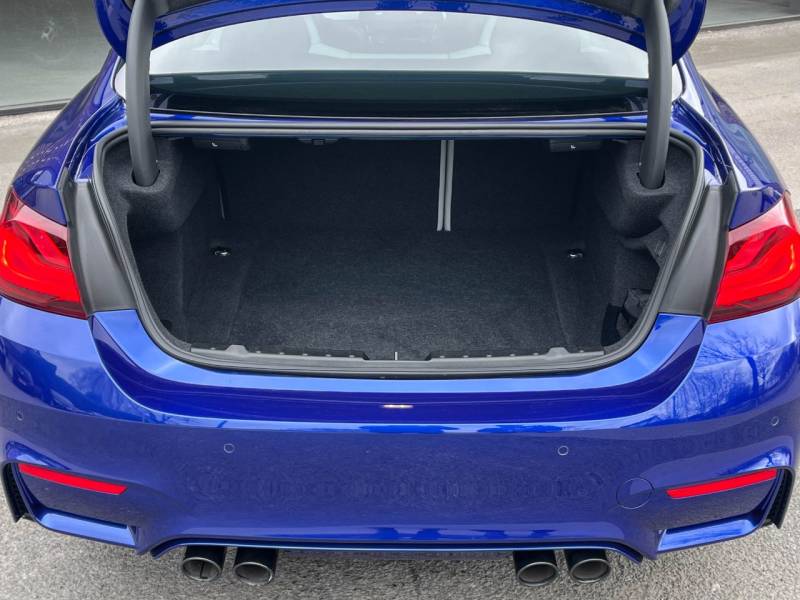 BMW M4   Registered:2020(20)