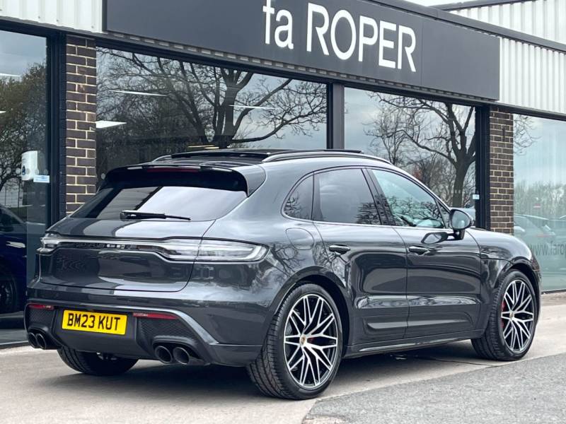 Porsche Macan   Registered:2023(23)