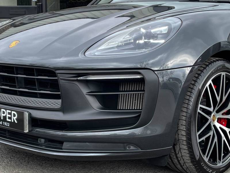 Porsche Macan   Registered:2023(23)