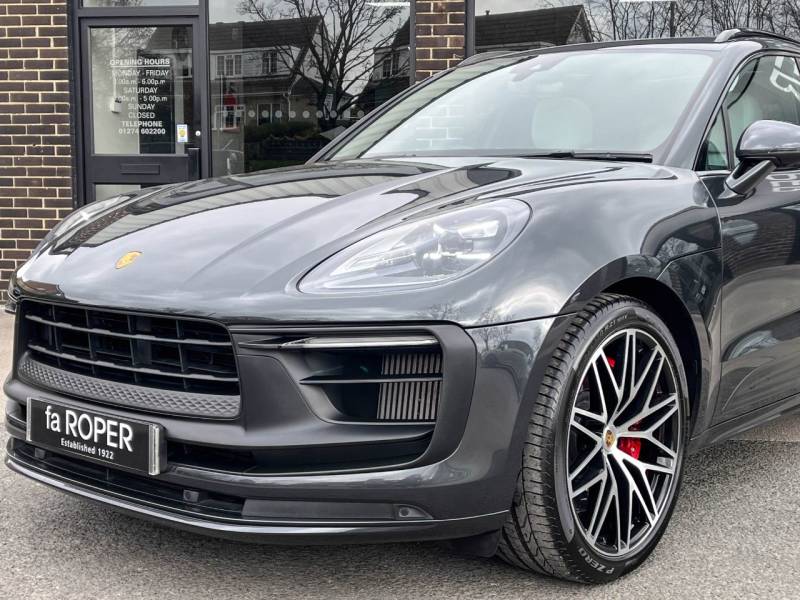 Porsche Macan   Registered:2023(23)