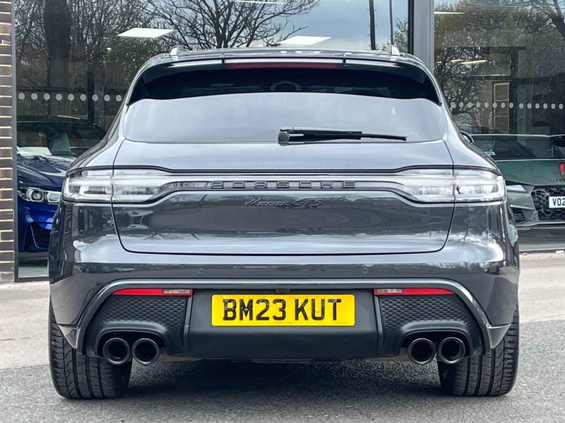 Porsche Macan   Registered:2023(23)