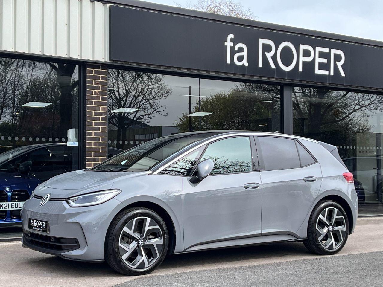 Volkswagen ID.3 0.0 150kW Pro Performance 58kWh Launch Edition 1 Auto 204ps Hatchback Electric Moonstone Grey
