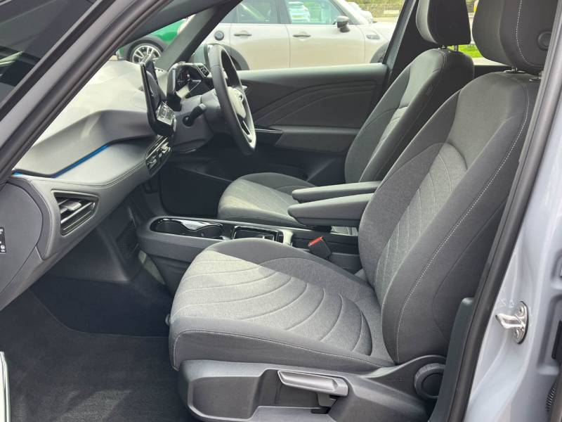 Volkswagen ID.3   Registered:2023(23)