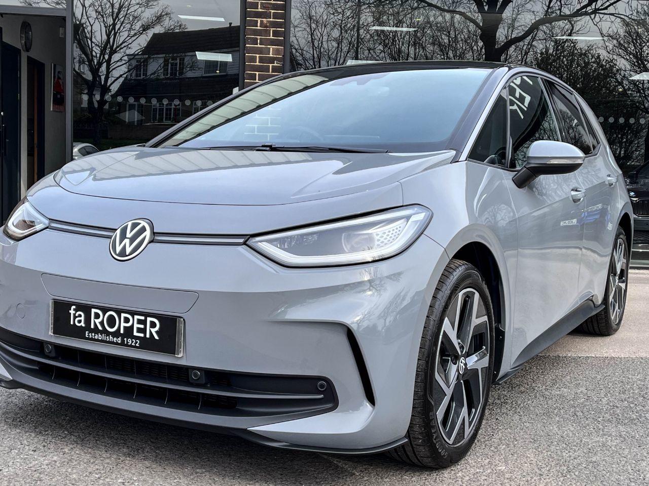 Volkswagen ID.3 0.0 150kW Pro Performance 58kWh Launch Edition 1 Auto 204ps Hatchback Electric Moonstone Grey