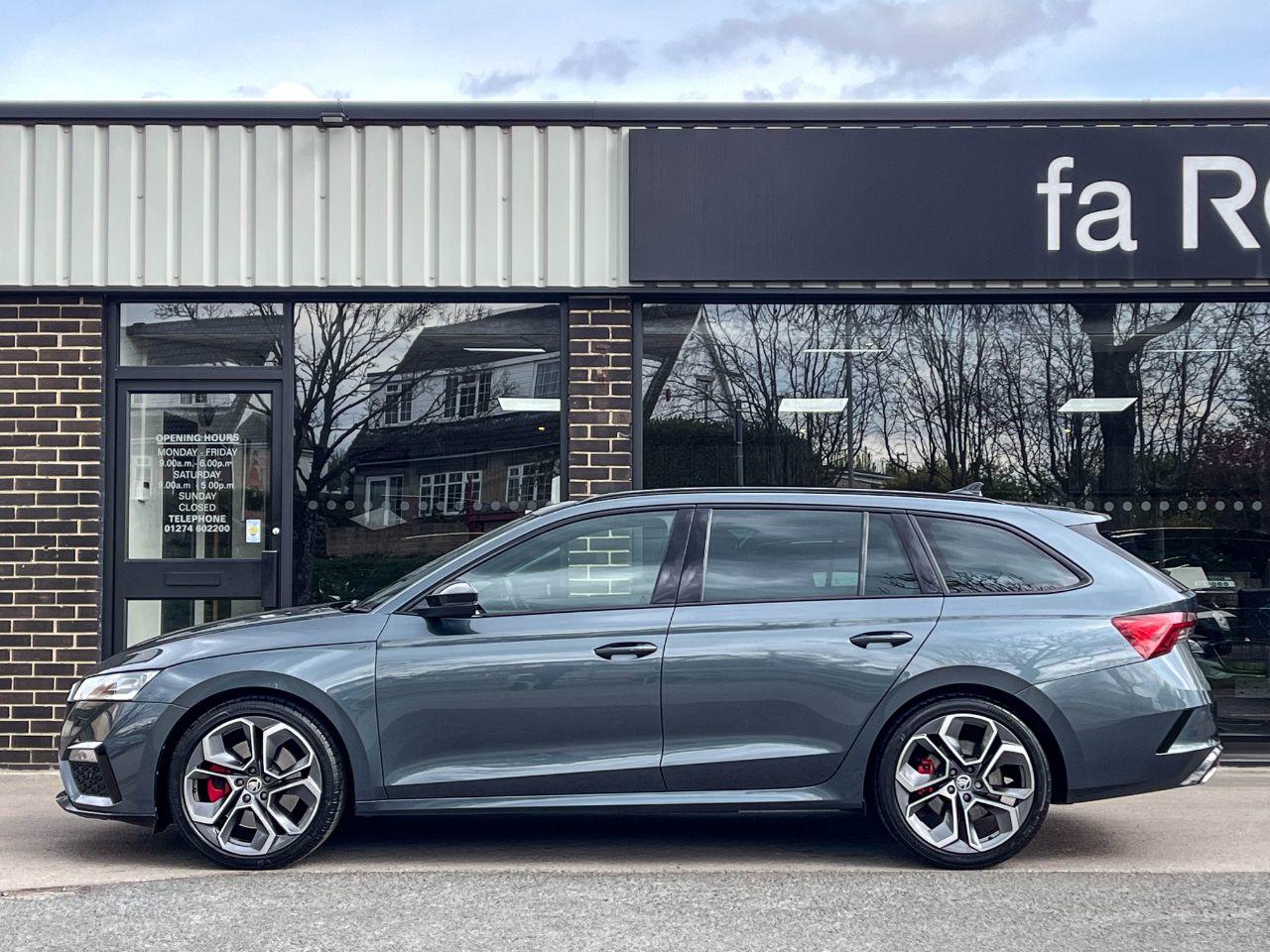 Skoda Octavia Estate 2.0 TSI vRS DSG Auto 245ps Estate Petrol Quartz Grey Metallic