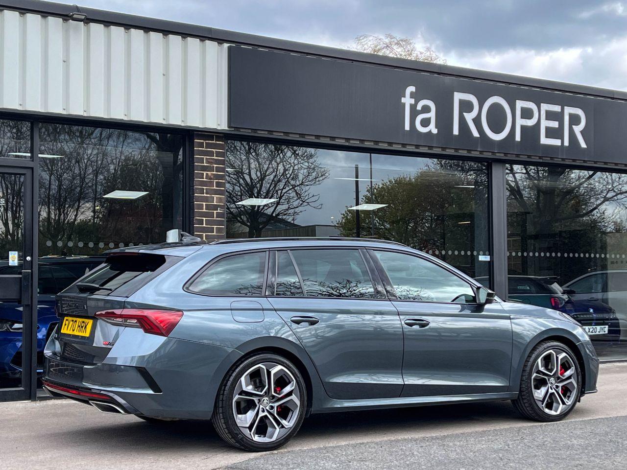 Skoda Octavia Estate 2.0 TSI vRS DSG Auto 245ps Estate Petrol Quartz Grey Metallic