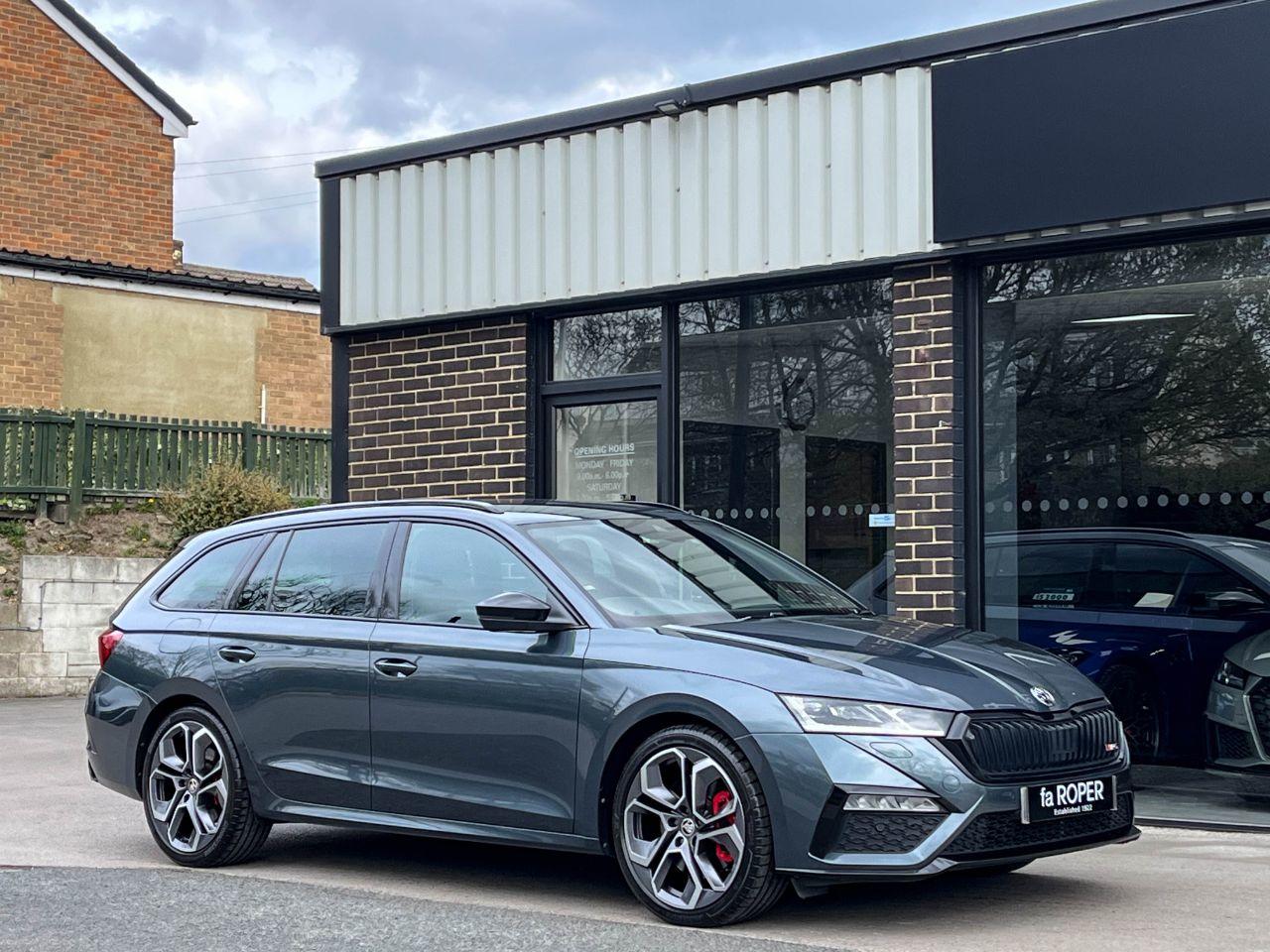 Skoda Octavia Estate 2.0 TSI vRS DSG Auto 245ps Estate Petrol Quartz Grey Metallic