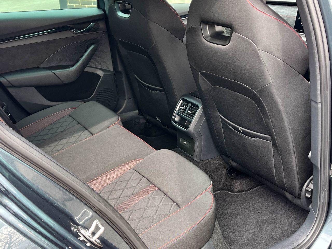 Skoda Octavia Estate 2.0 TSI vRS DSG Auto 245ps Estate Petrol Quartz Grey Metallic