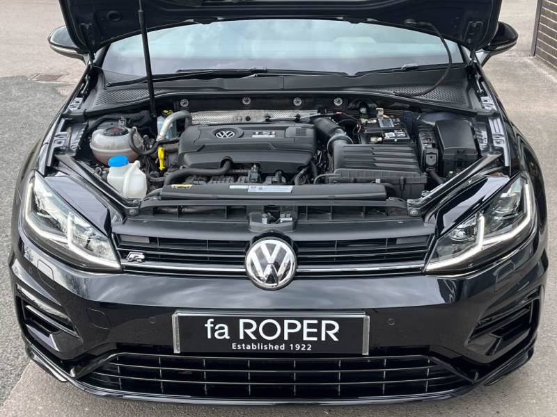 Volkswagen Golf   Registered:2018(18)