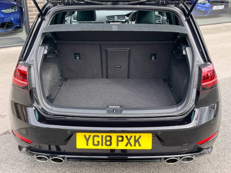 Volkswagen Golf   Registered:2018(18)