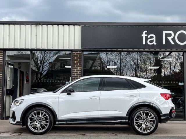 2023 Audi Q3 Sportback 35 TFSI 1.5 Black Edition S tronic 150ps